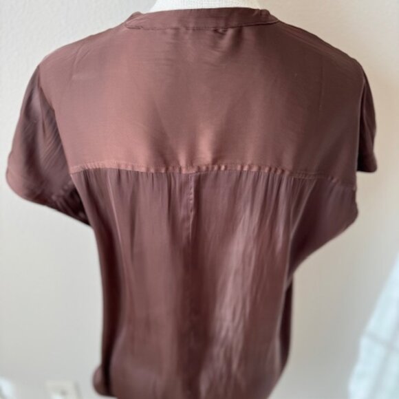 Old Navy Brown Satin Henley Short Sleeved Blouse - M - Picture 2 of 8